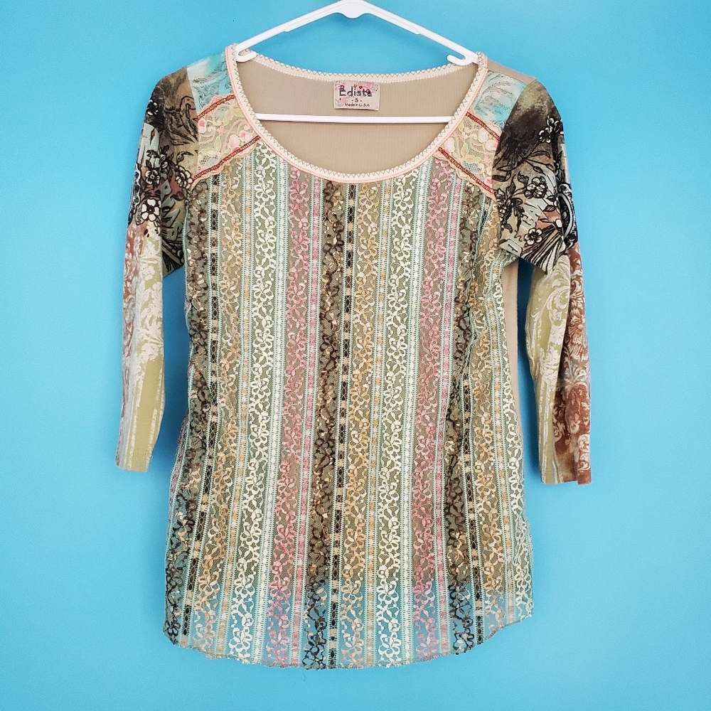 Edista Size Small Lace Front Blouse